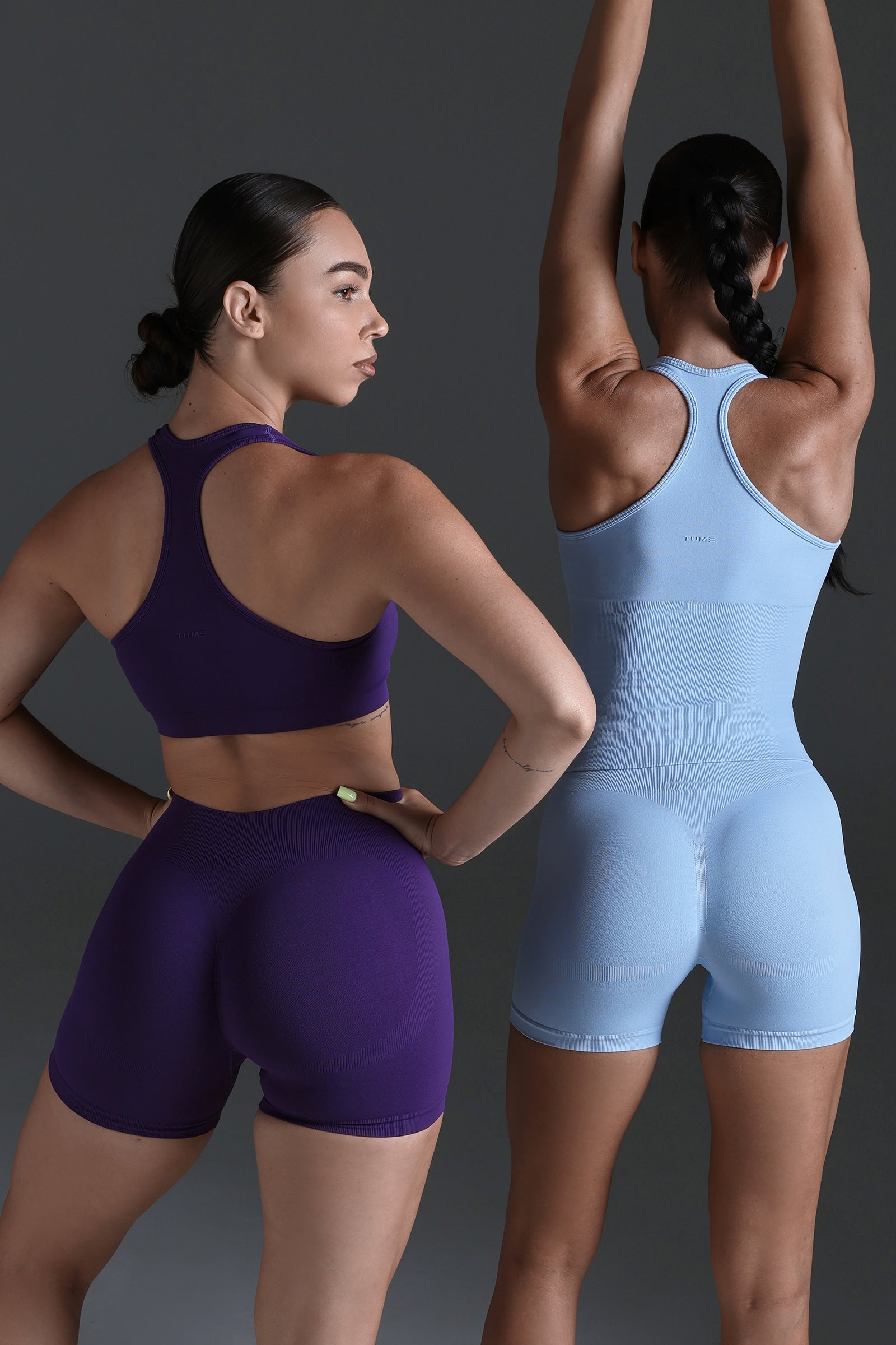 SeamlessFlow Mid Rise Scrunch Shorts